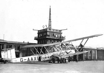 Imperial Airways G-AAXC HP42 'Heracles' at Croydon 20 Mar 1935 [0751-0145]